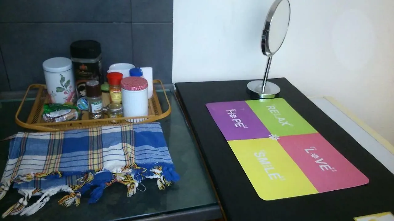 Apartment Kingsize Bed 2X2,20 Comfort Super Wifi 70 Mbps Studio! Thessaloniki Greece